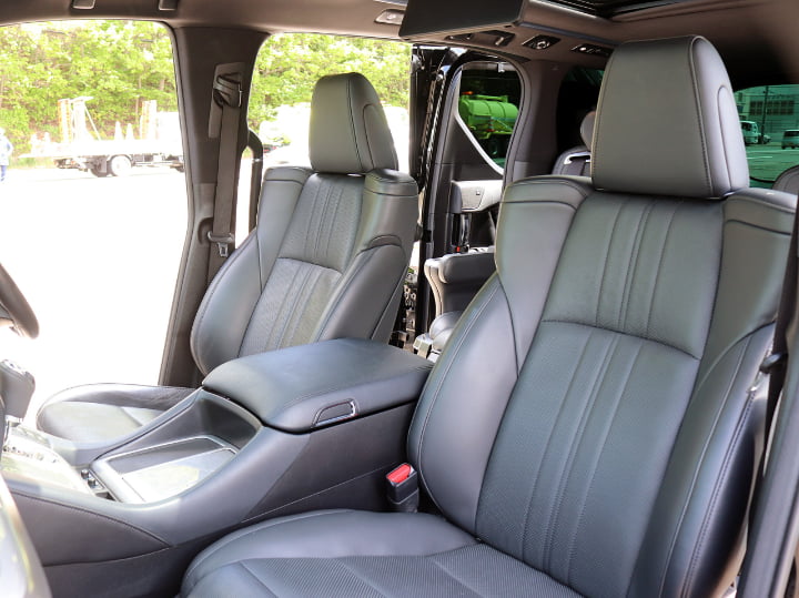 7passenger 4WD Alphard_rental_Sapporo