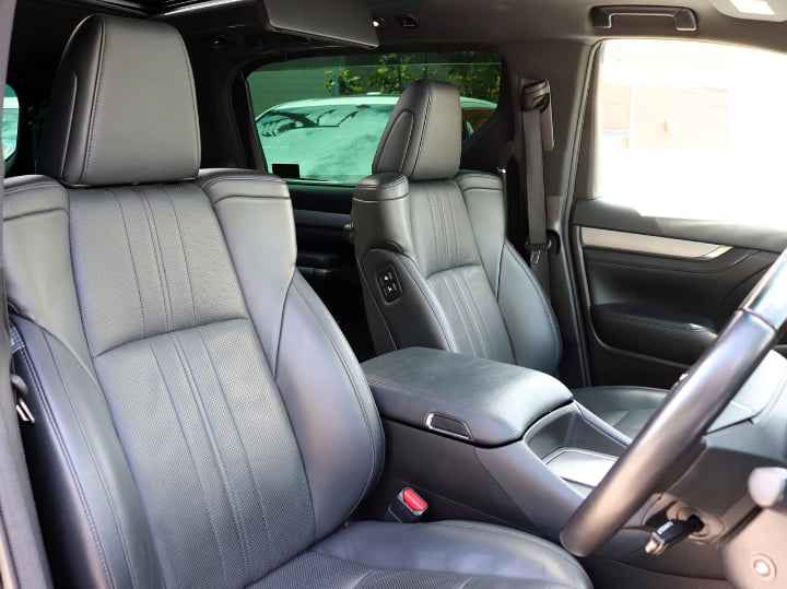 Private Sapporo Tour in a 4WD luxury_van