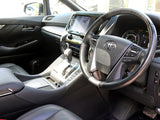 Private day trip in Niseko Alphard 4WD