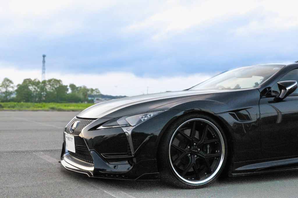 Exotic private car rental Niseko Japan